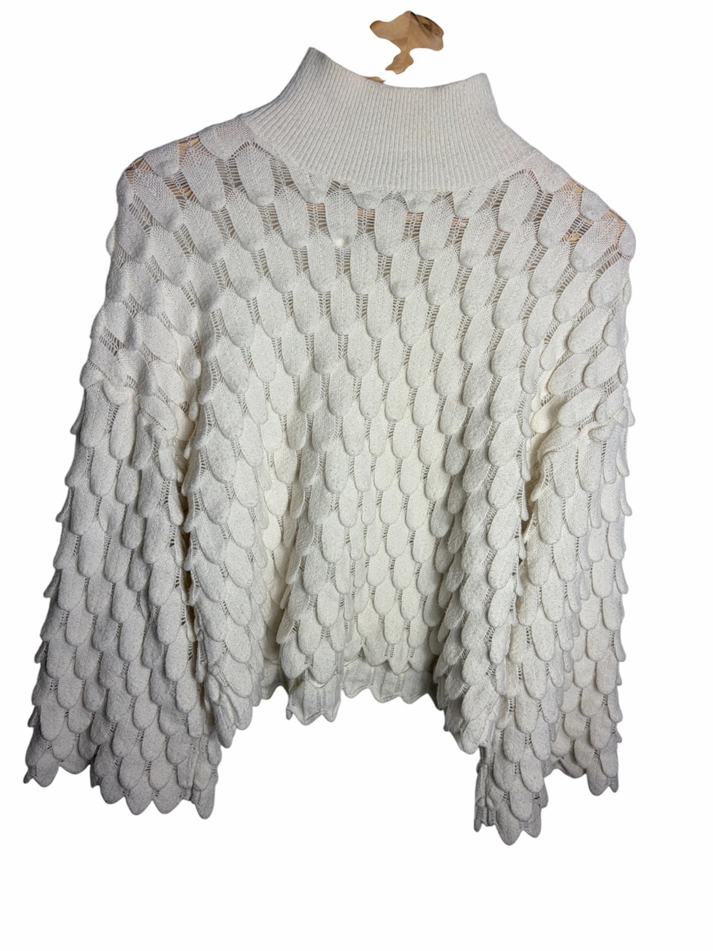 Fate + Fortune cream textured knit feather mermaid bell sleeve sweater size S